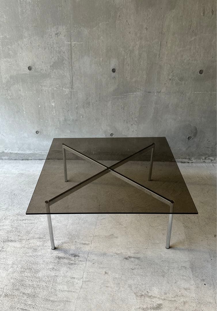 【あーき】X-base Smoked Glass Table