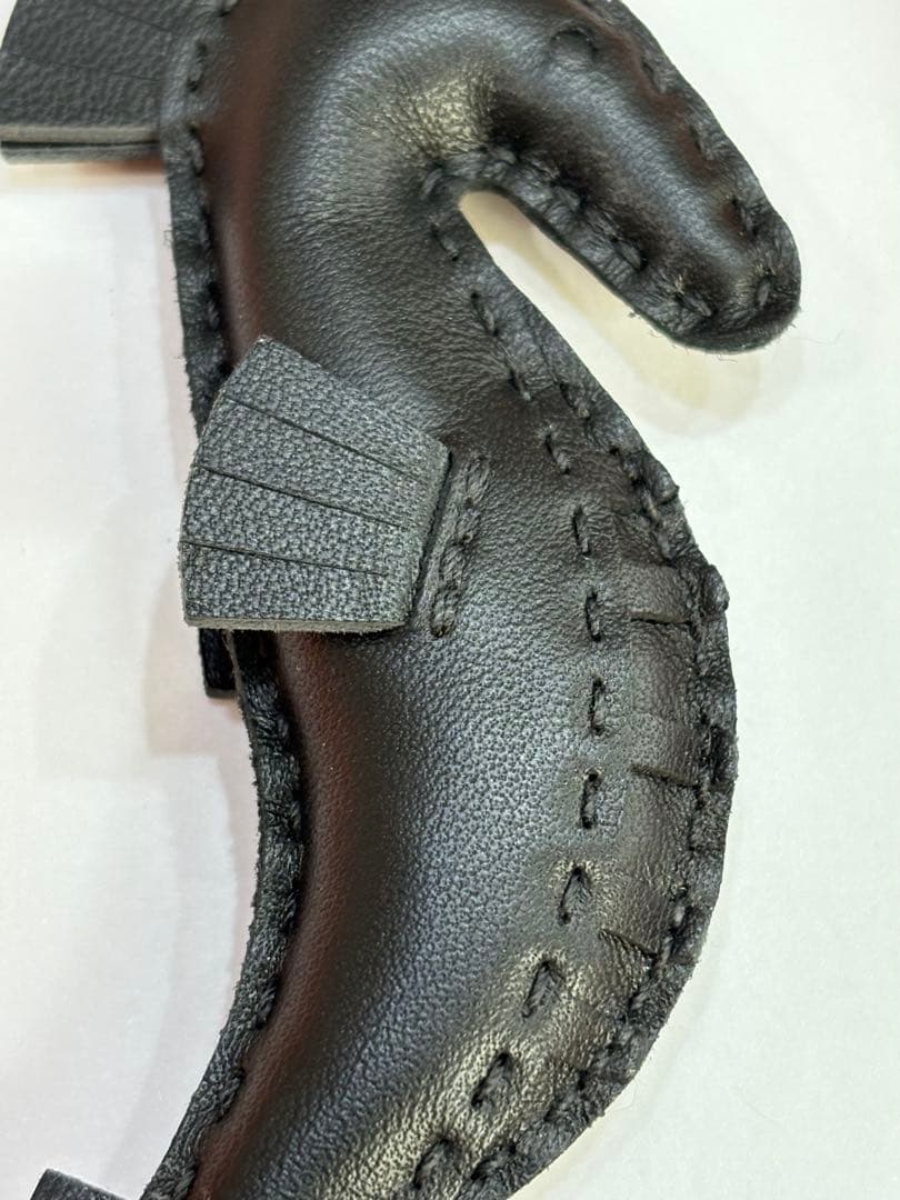 【新品】HERMES イポ タツノオトシゴ チャーム ノワール B刻印 2023