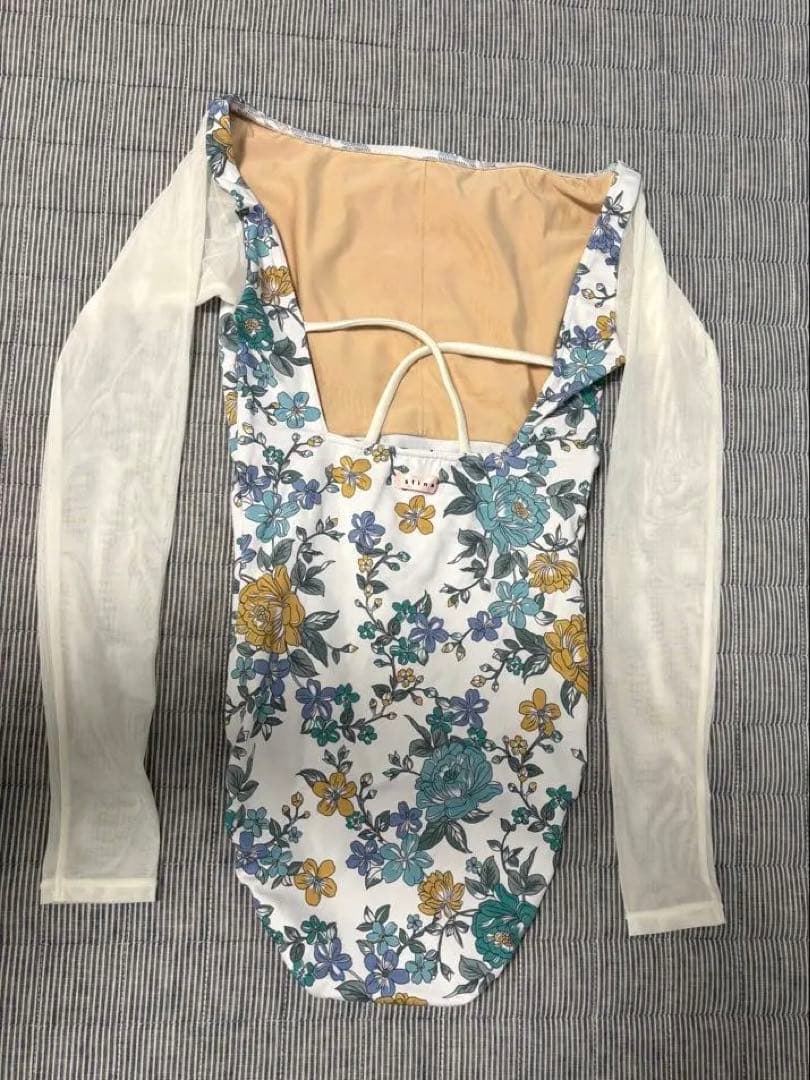 stina スティナ レオタード