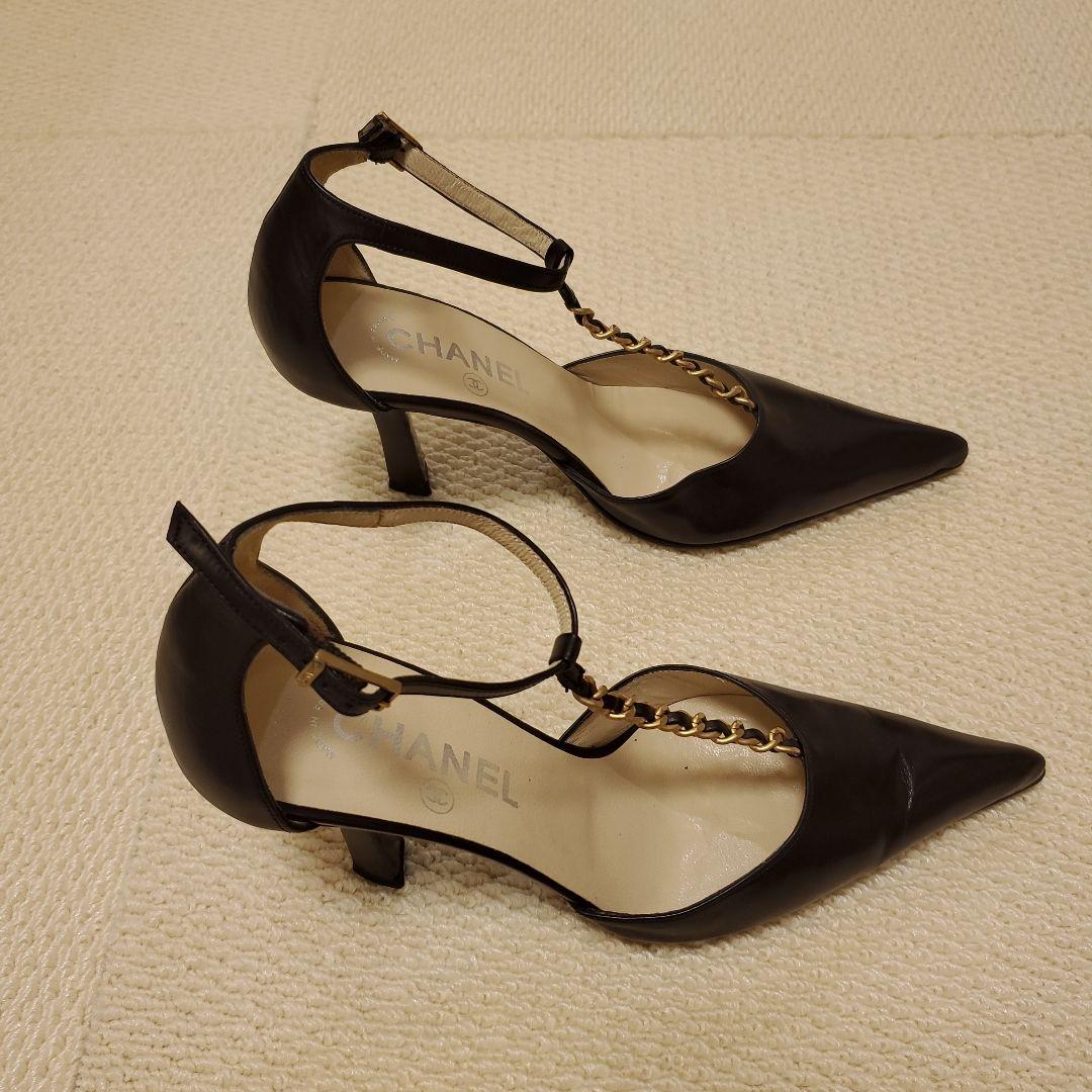 CHANEL 黒 ハイヒール ポインテッドトゥ