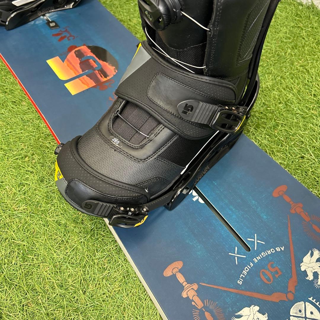 ブーツ新品‼️BURTON 150cm メンズスノーボードセット