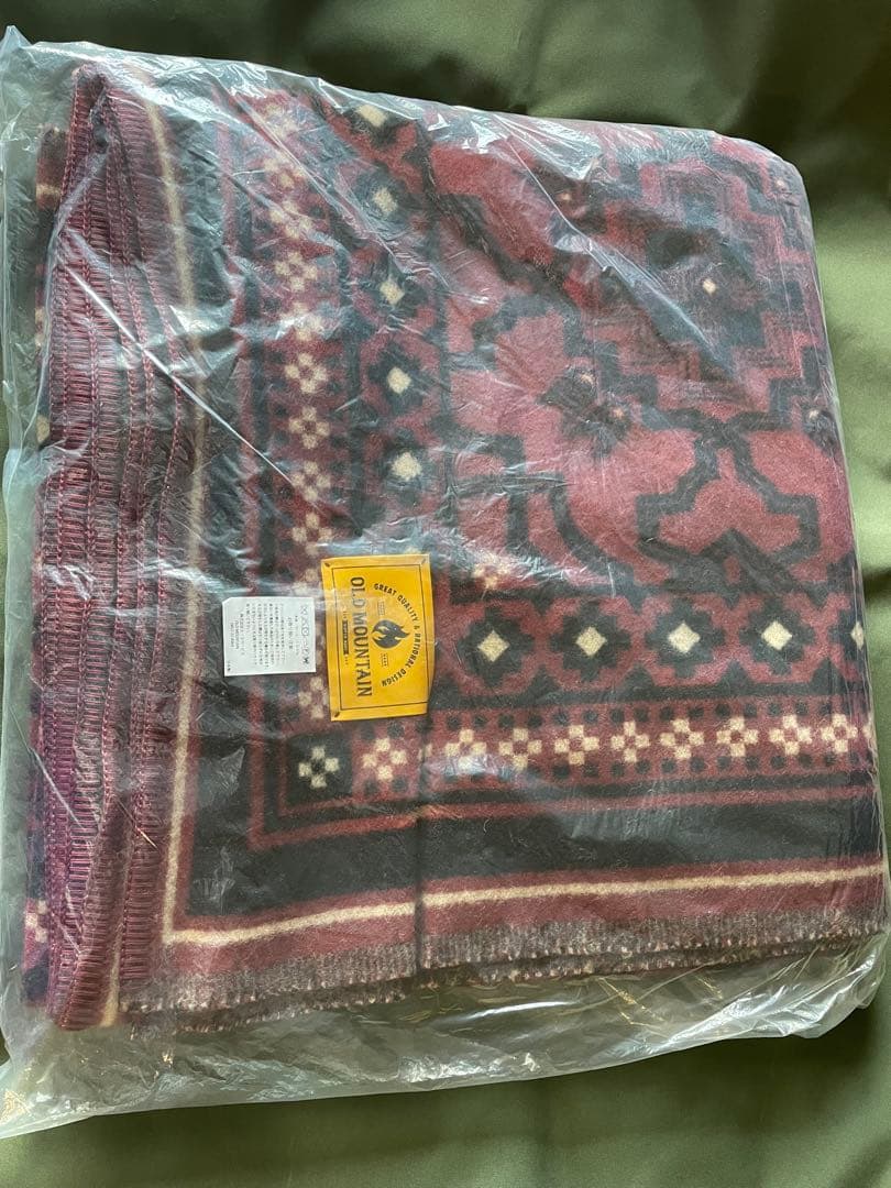 oldmountain オールドマウンテン　KAKEMONO 冬　バーガンディー