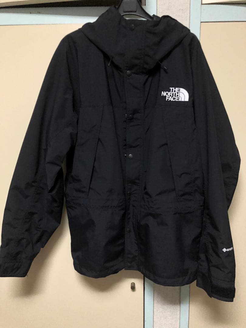 ノースフェイス　THE NORTH FACE マウンテンライトジャケット
