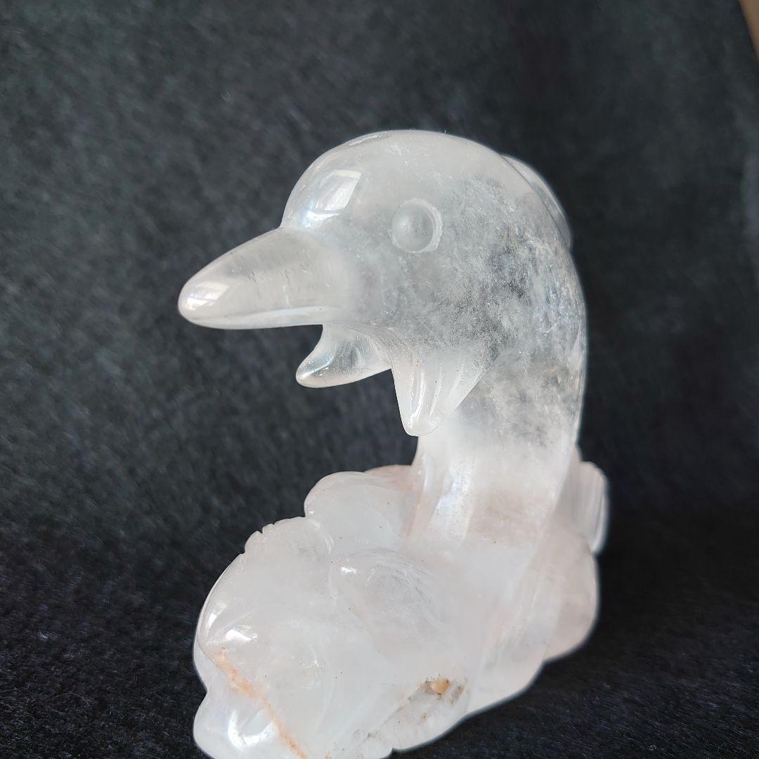 水晶ゴールデンヒーラー入り　波乗りイルカ　素敵な逸品