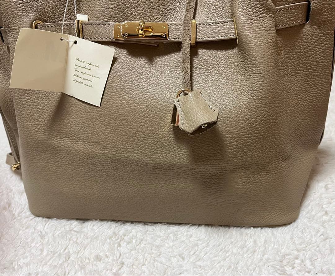 【新品未使用】MILOS ミロス 金具付きトートバック ベージュ NOBLE