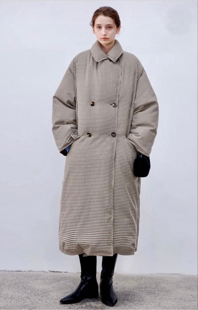 クラシカルチェックダウンコート(TAGEECHITA JAPAN)