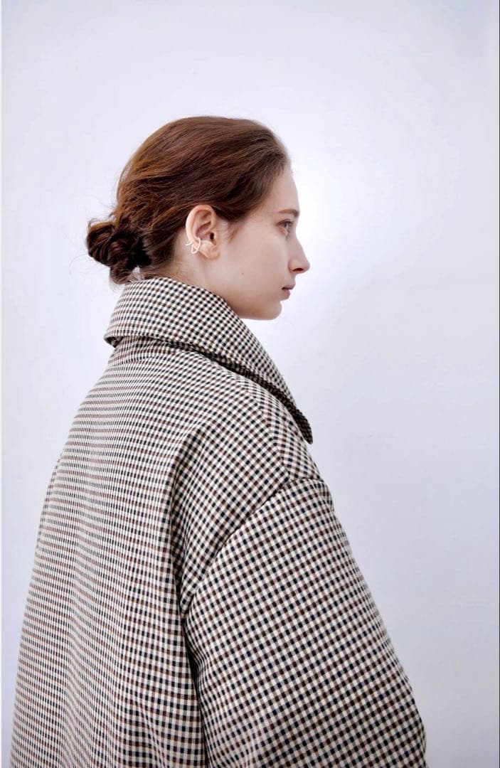 クラシカルチェックダウンコート(TAGEECHITA JAPAN)