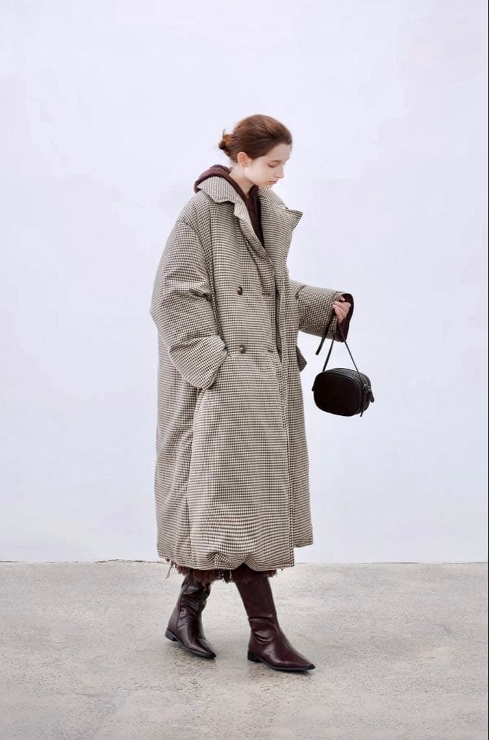 クラシカルチェックダウンコート(TAGEECHITA JAPAN)