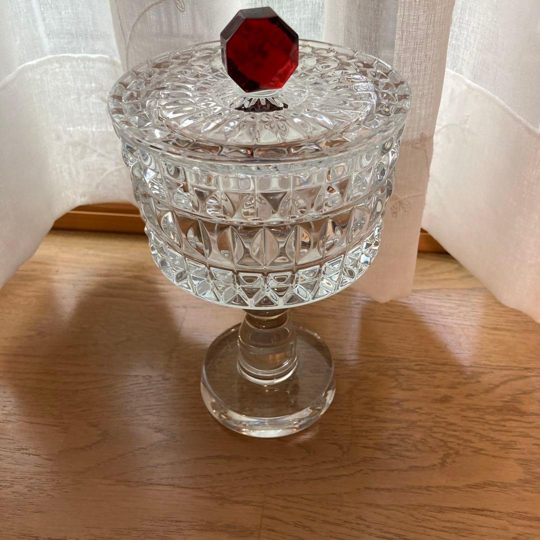 クリアガラス 菓子入れ 赤い蓋付き