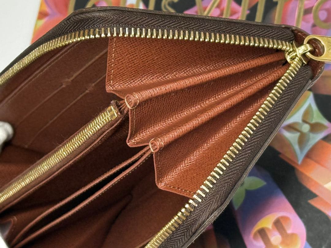 極美品！LOUIS VUITTONルイヴィトン　ジッピーウォレット長財布