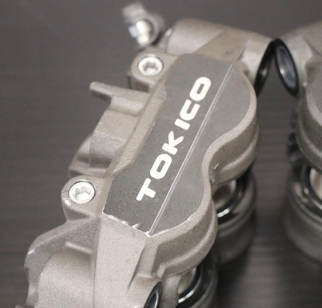 TOKICO ブレーキキャリパー 2個セット シルバー　cbr1000rr