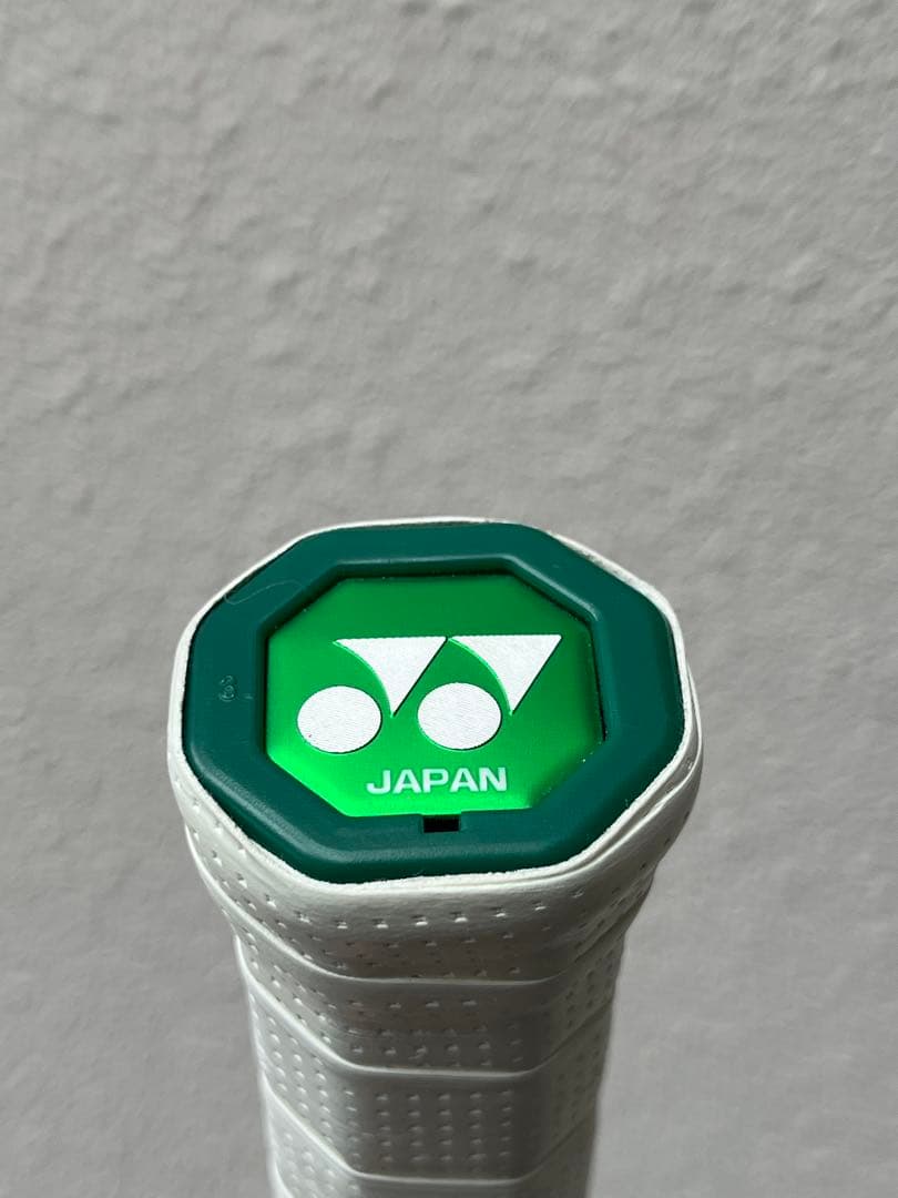 ラケット(硬式用) 08EZONE 98 (G3)