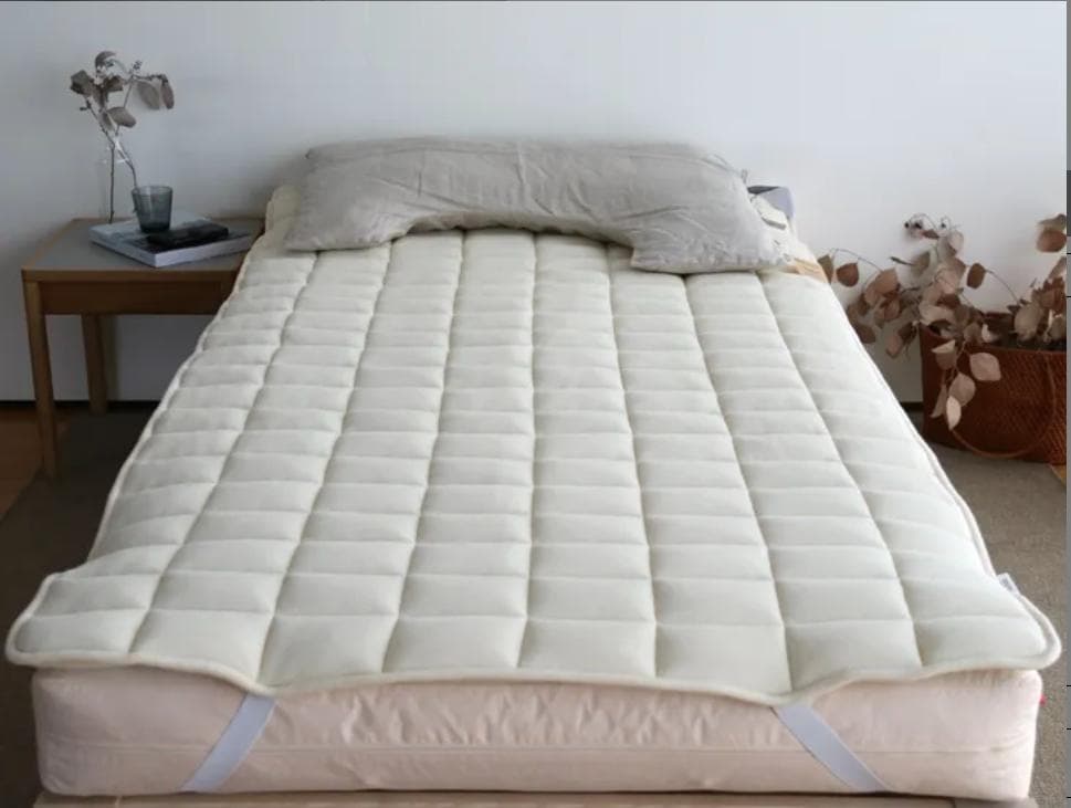 【美品】billerbeck ビラベック 羊毛ベッドパッド クイーンサイズ