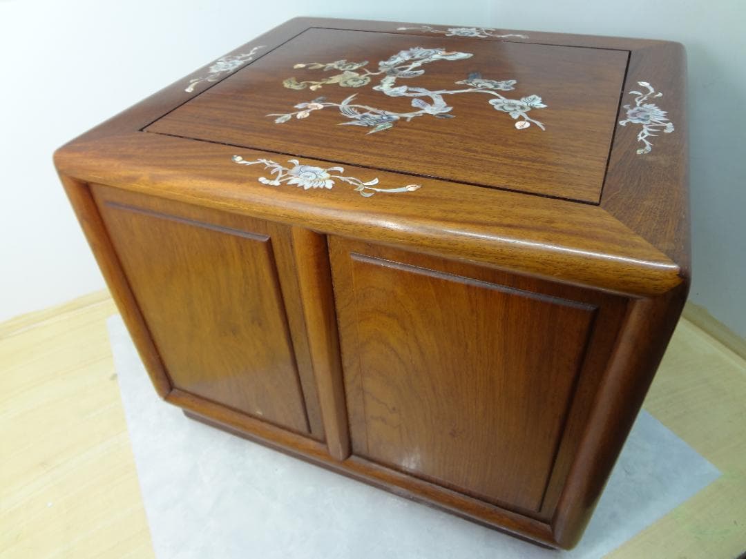 ✨美品✨　天然木　花梨　唐木　螺鈿細工　引き出し3段ミニチェスト