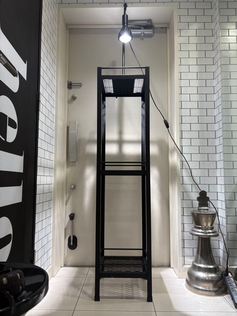 ライトスタンド付　植物棚　アイアン棚　アイアンシェルフ　アガベ　チタノタ