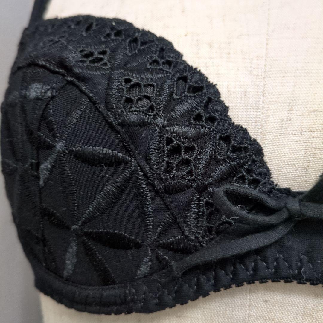 未使用タグつき　FR85C ブラ単品 オーバドゥ　バイア　 黒　コットン