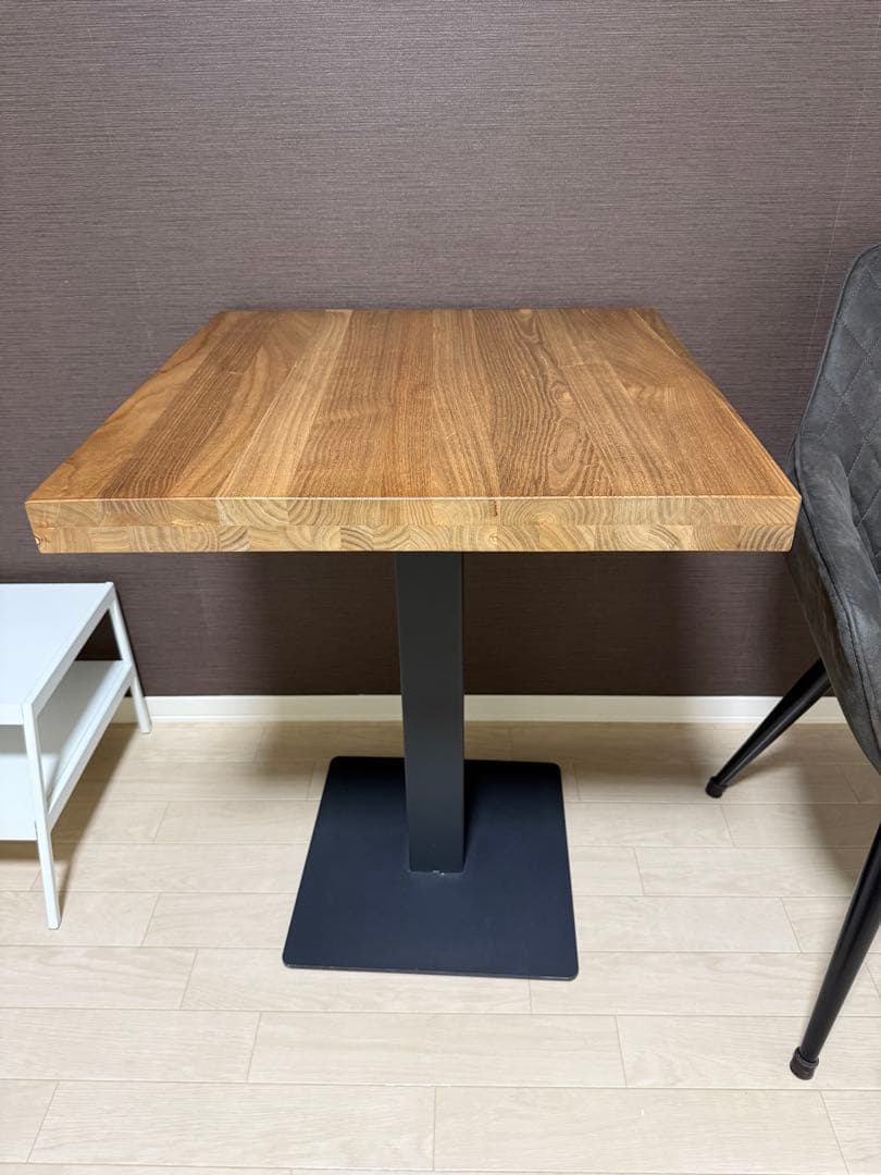 ノーチェ カフェテーブル角60×60 中古