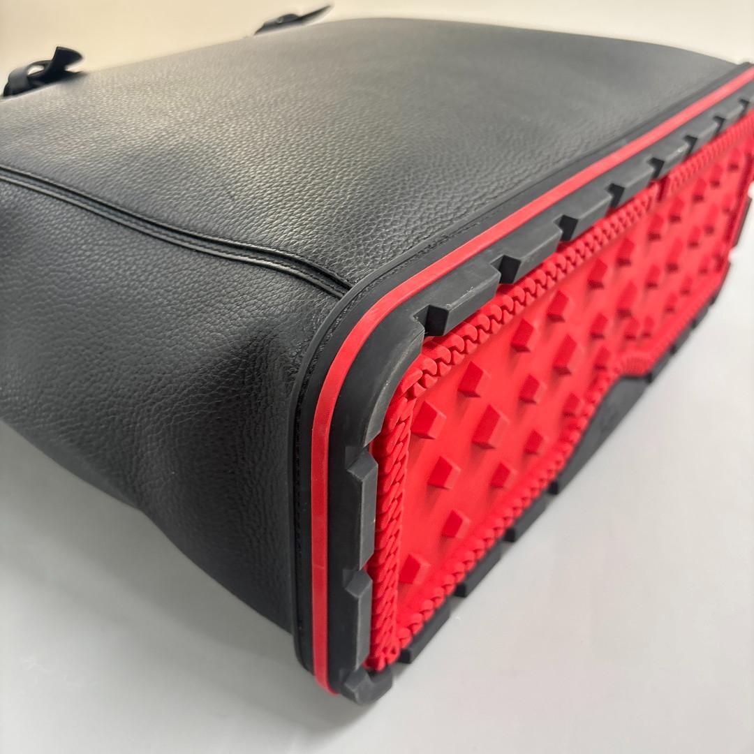 新品同様 クリスチャンルブタン カバイカー トートバッグ ハンドバッグ メンズ