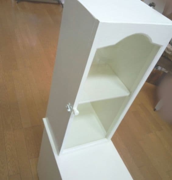 たいやきもふもふアンティーク調リボン飾りキャビネット