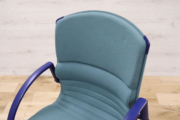 GMDKS293E○ giroflex / ジロフレックス 44 キャスターチェ