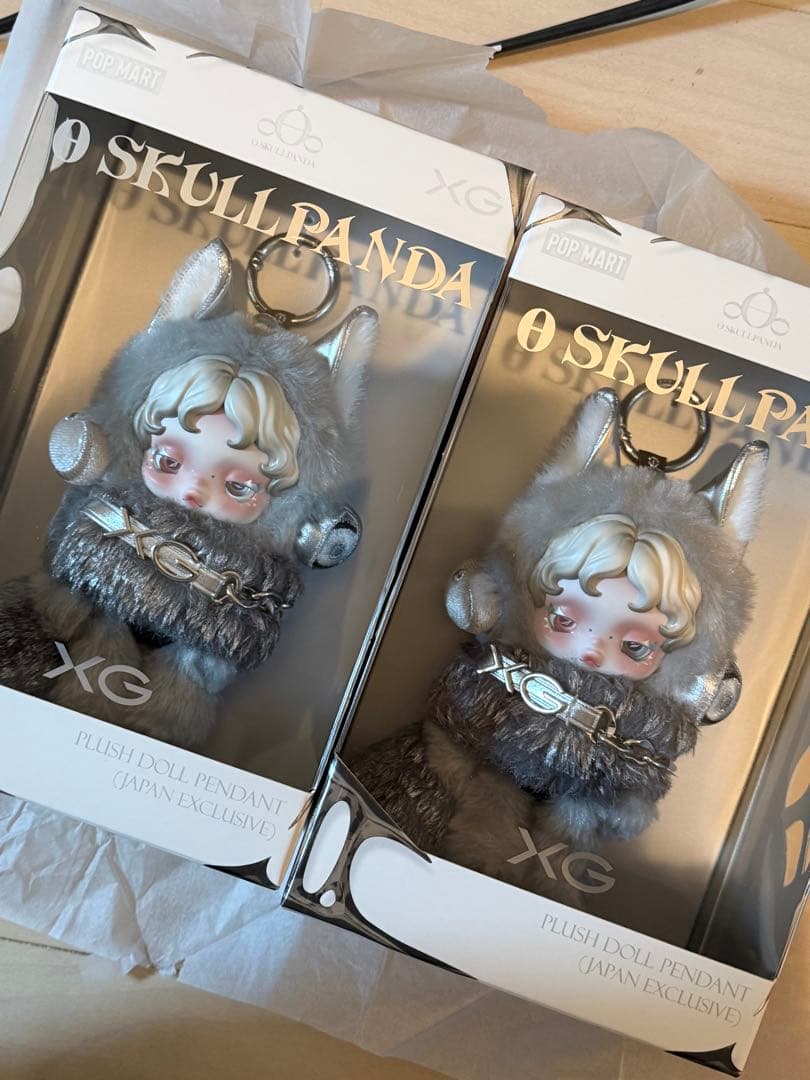 POPMART SKULLPANDA XG ぬいぐるみペンダン 2個セット