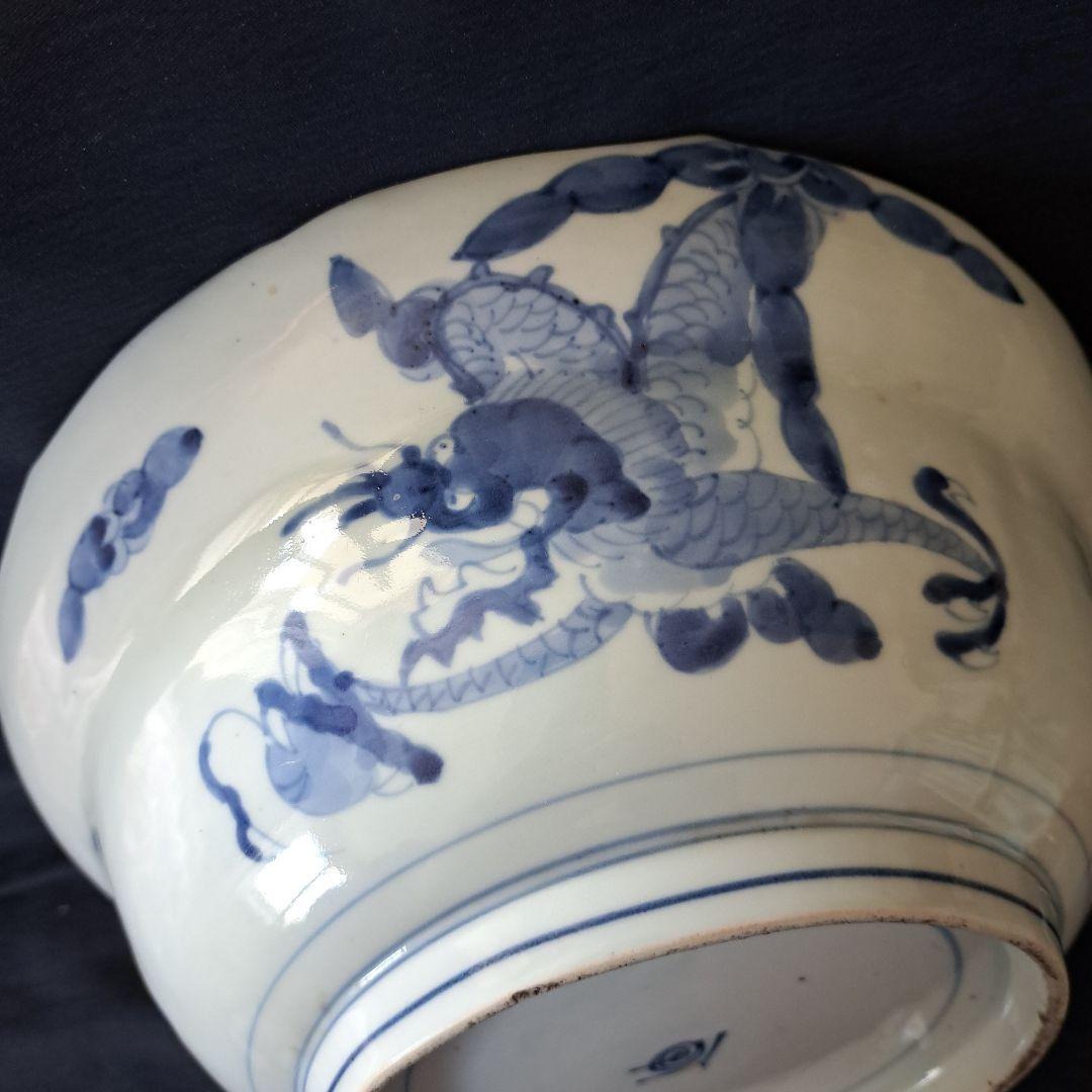 「古伊万里 無傷の大鉢(直径29cm) 龍と蝶の文様！」染付鉢 骨董アンティーク