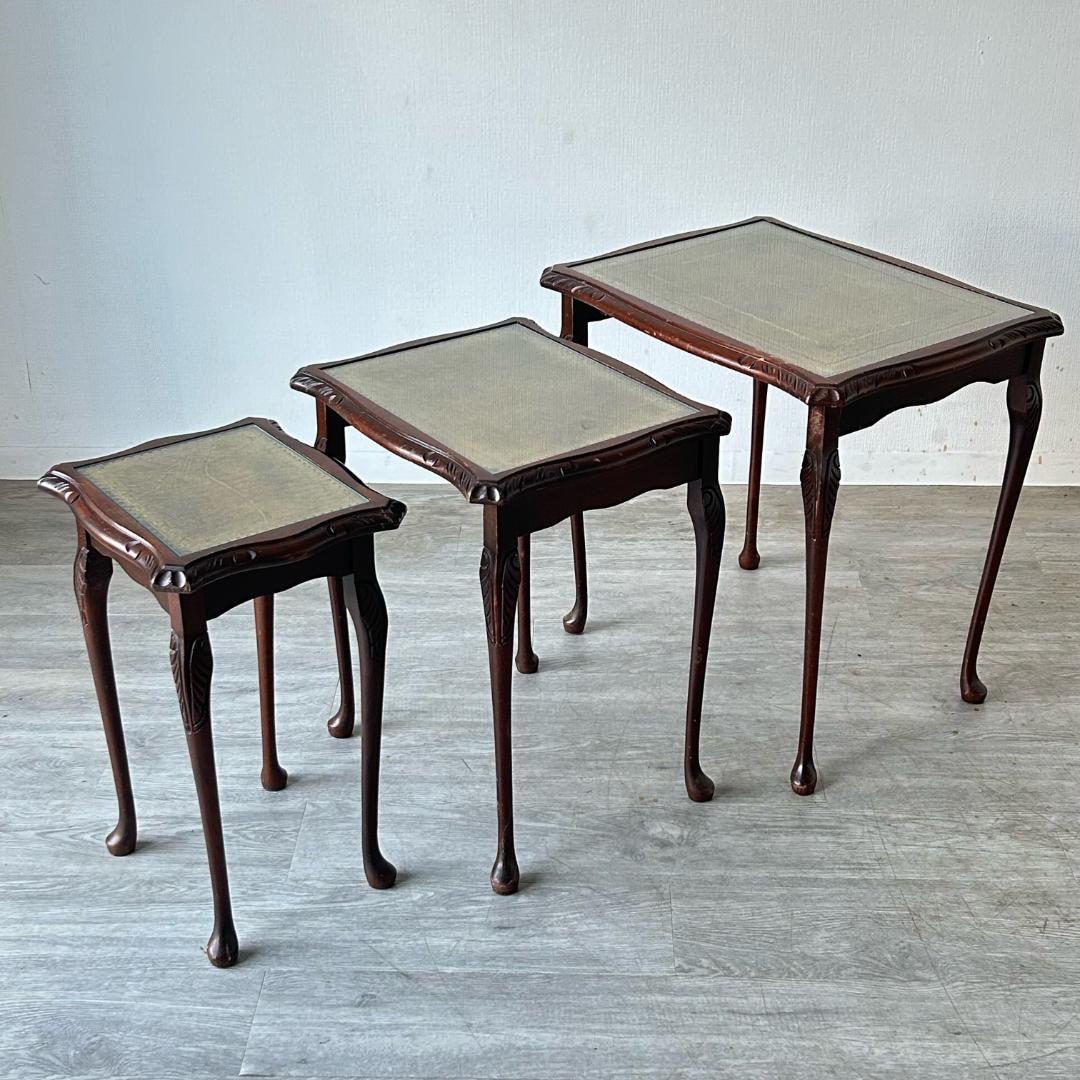 イギリス アンティーク家具 ネストテーブル コーヒーテーブル 店舗什器 412A