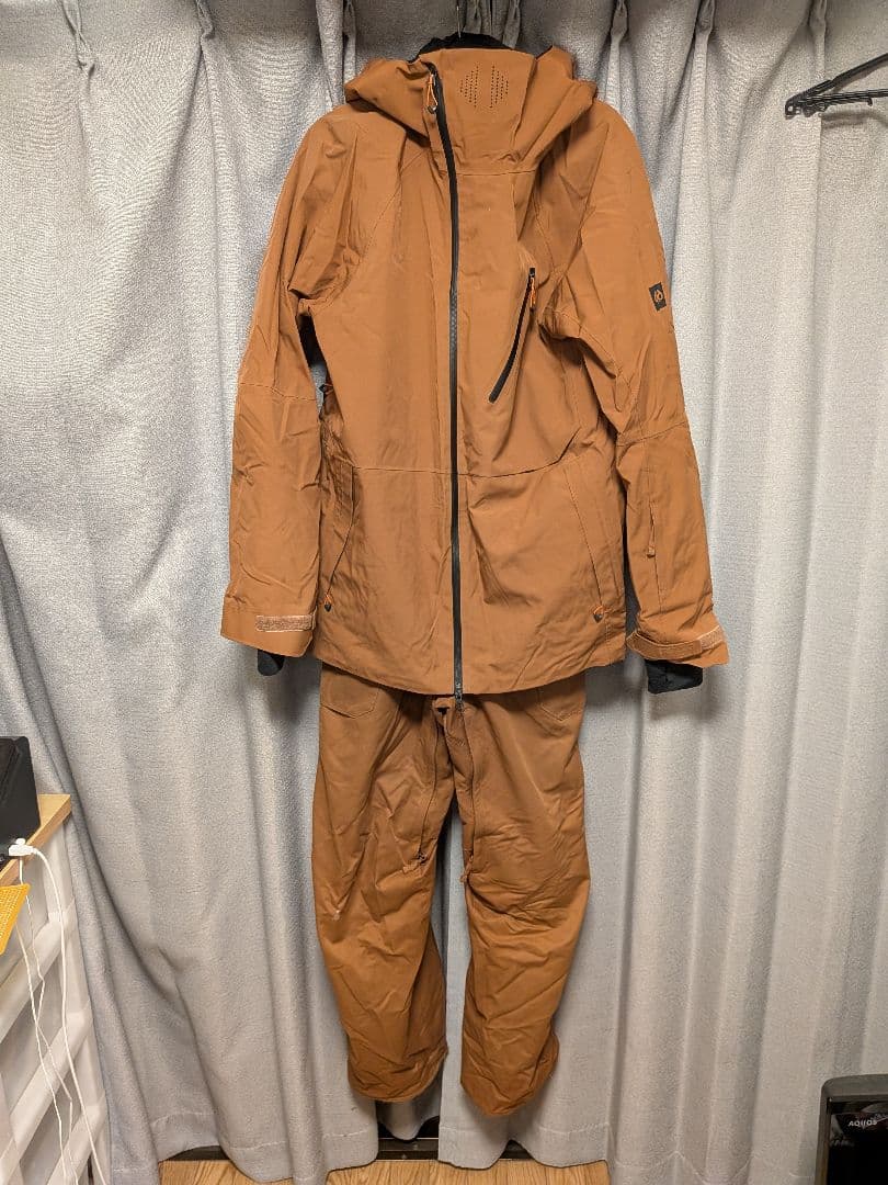 686　Hydra Thermagraph Jacket+ビフパンツセット