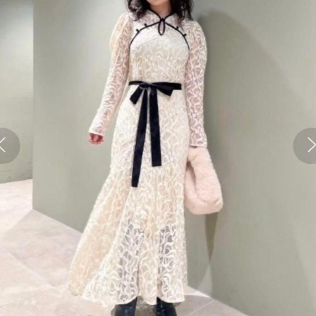 リリーブラウン オリエンタルレースチャイナワンピース　アイボリー　新品未使用