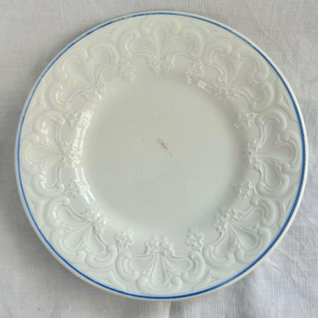 クレイユエモントロー レリーフ デザートプレート