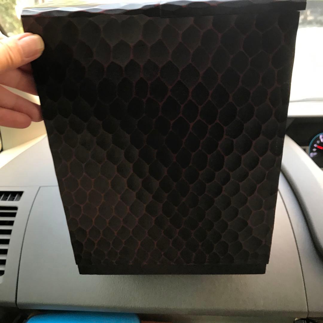 鎌倉彫　引き出し５個　隠れ引き出しあり