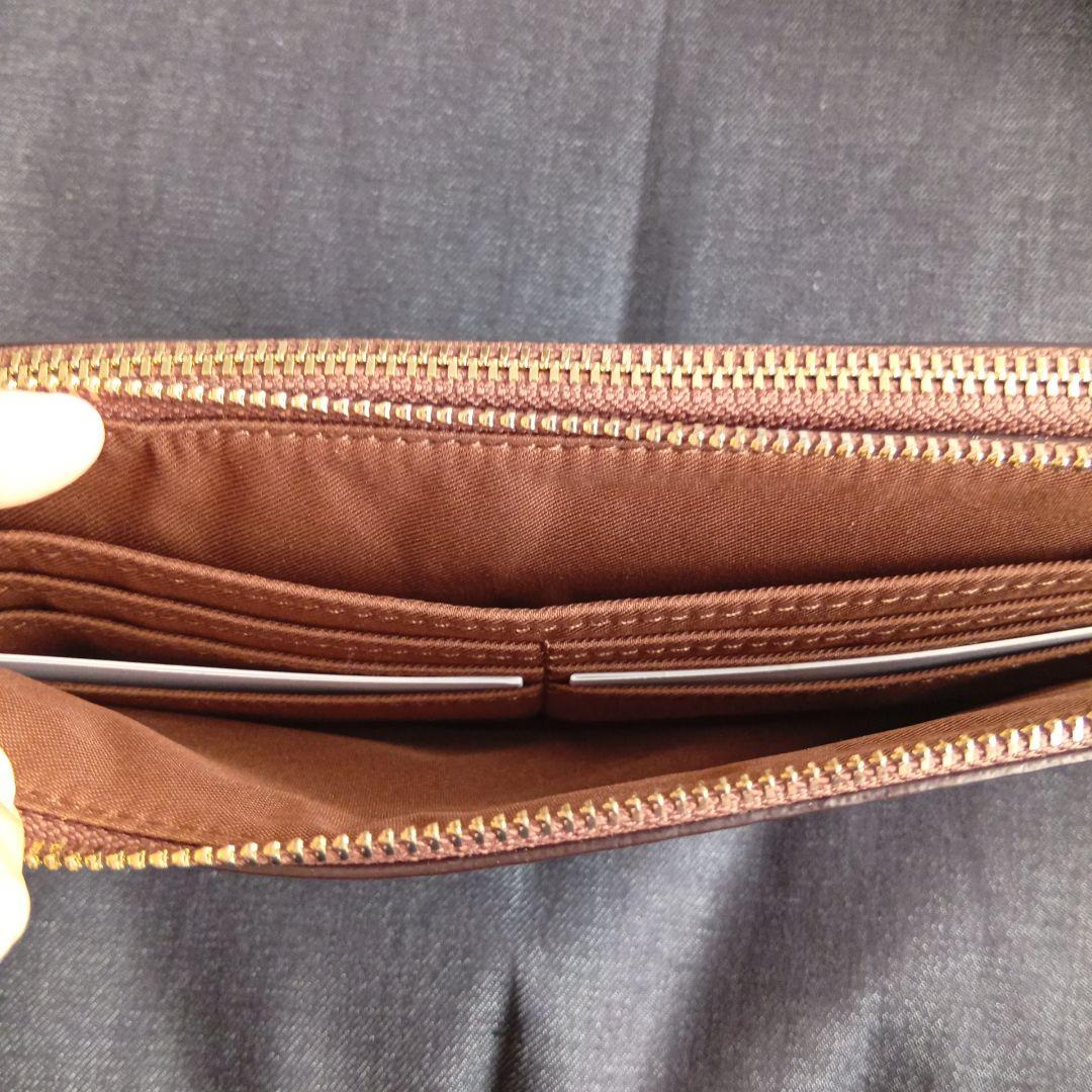 みかんぼうや　新品　COACH ダブルジップポーチ　アウトレット