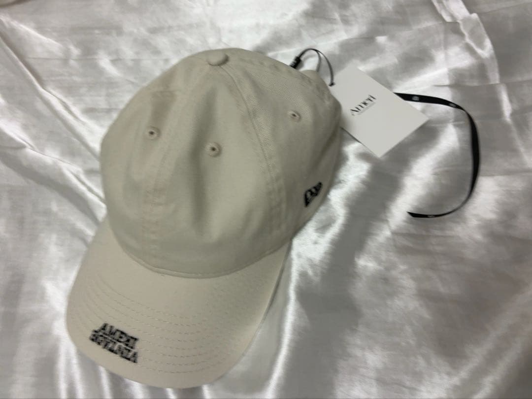 な*ん様 NEW ERA×Ameri BASIC LOGO CAPホワイトF