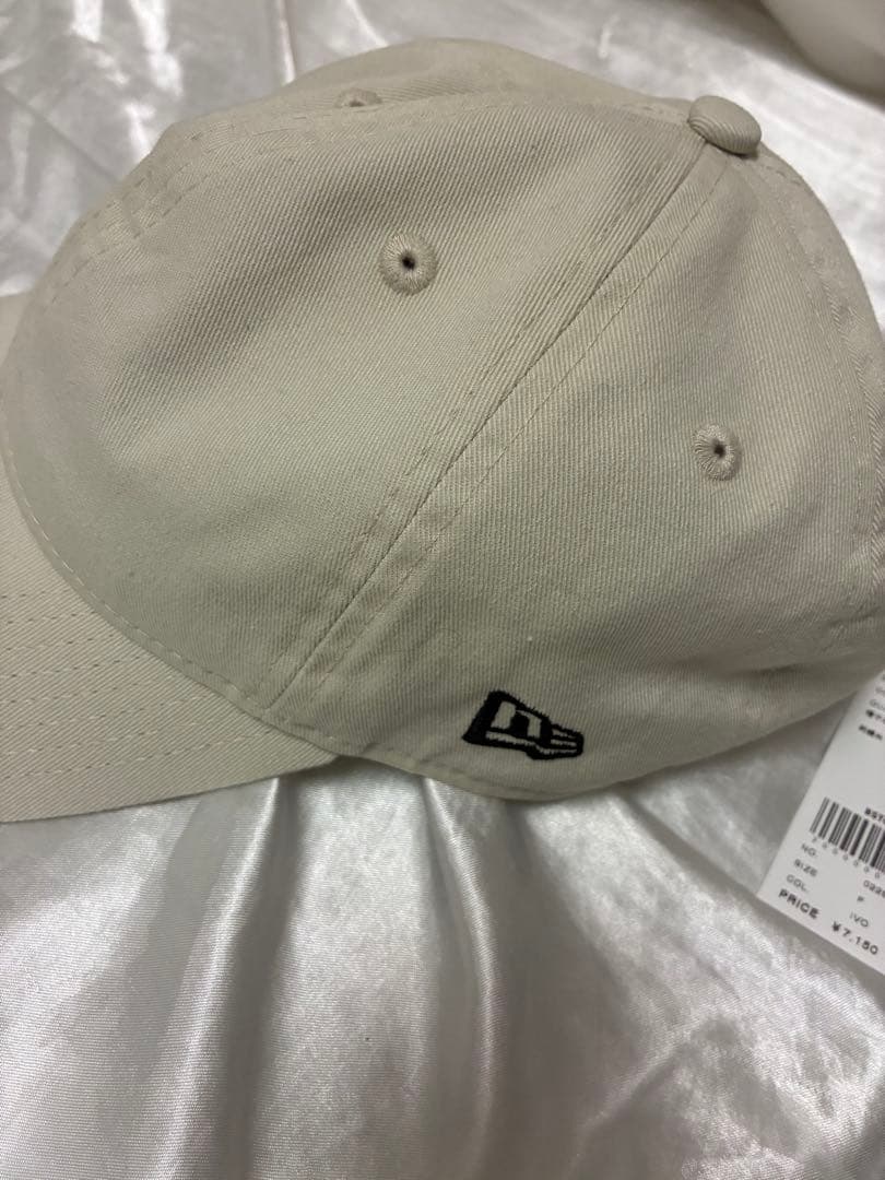 な*ん様 NEW ERA×Ameri BASIC LOGO CAPホワイトF