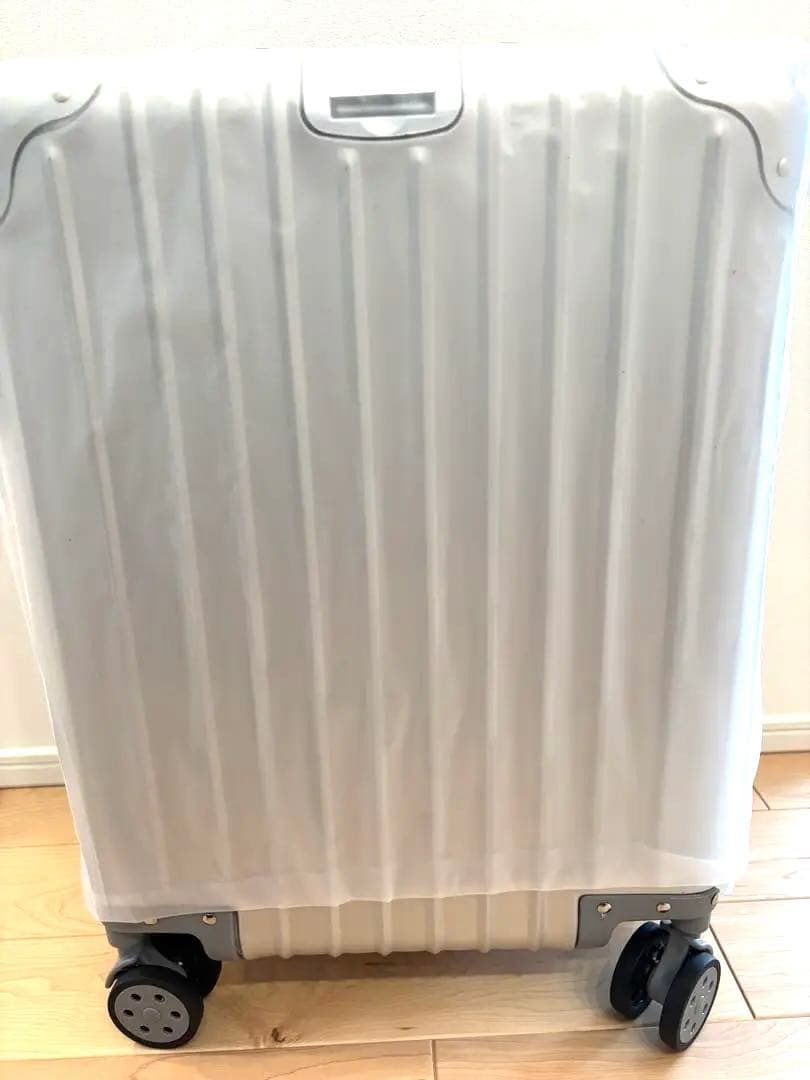 ラスト1点【lanbao】スーツケースアルミTSAロックSサイズ45Lシルバー