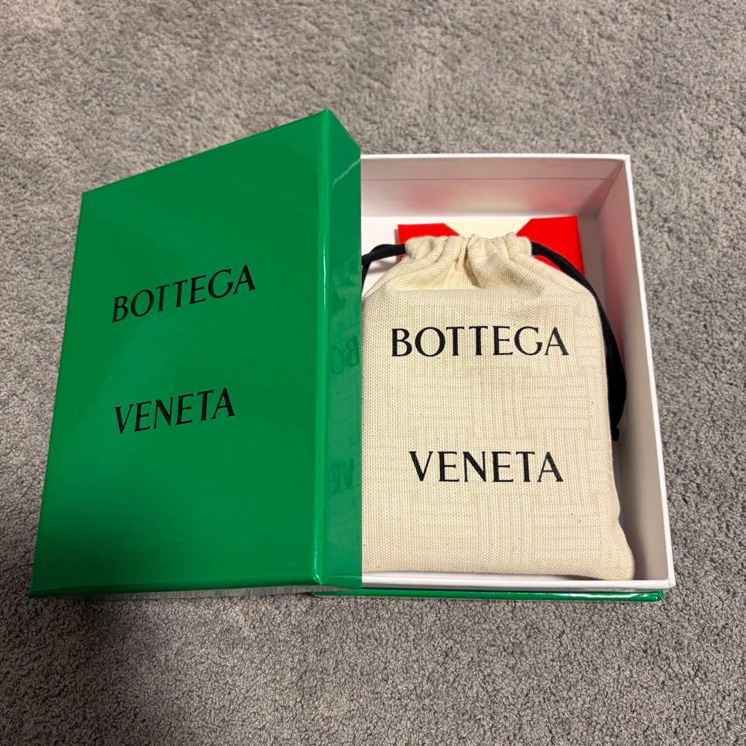 ボッテガ ヴェネタ　bottega veneta カセット 二つ折りウォレット