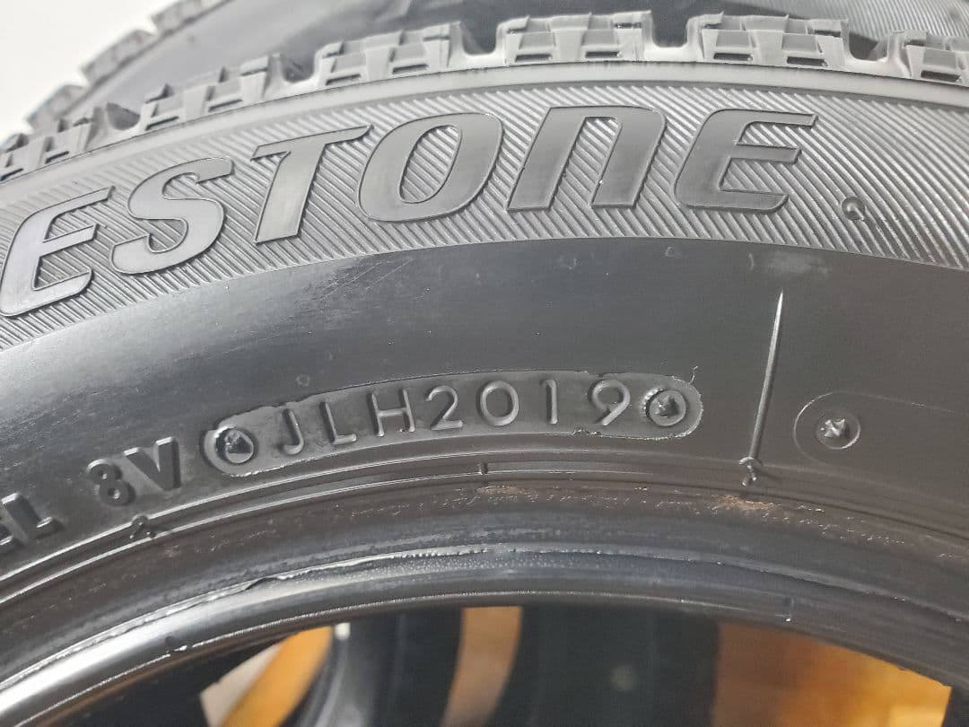 155/65R14 スタッドレス ブリヂストン VRX