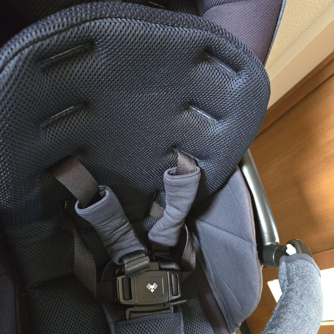 Apricaラクーナクッションフリープラス　インディゴブラック