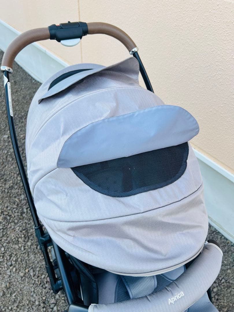 Aprica ベビーカー　ラクーナクッション　グレー