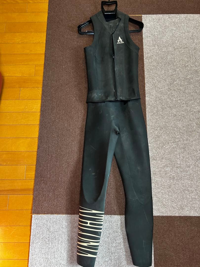 ウェットスーツ　トライアスロン用　ATHLONIA メンズ　Lサイズ