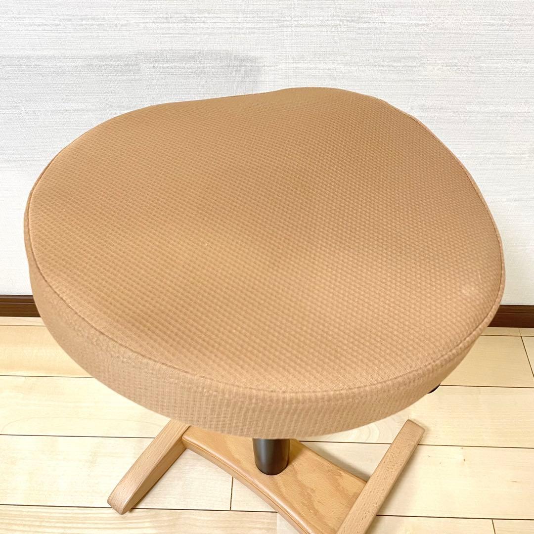 バランスラボ バランスチェア バランスシナジー ベージュ カバー付き 中古品