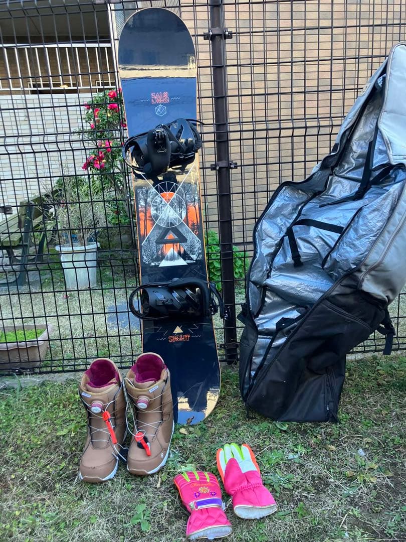 スノーボード　フルセット　板: SALOMON ブーツ: BURTON