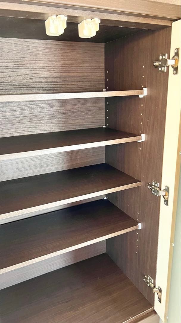 ニトリ　食器棚　ブラウン