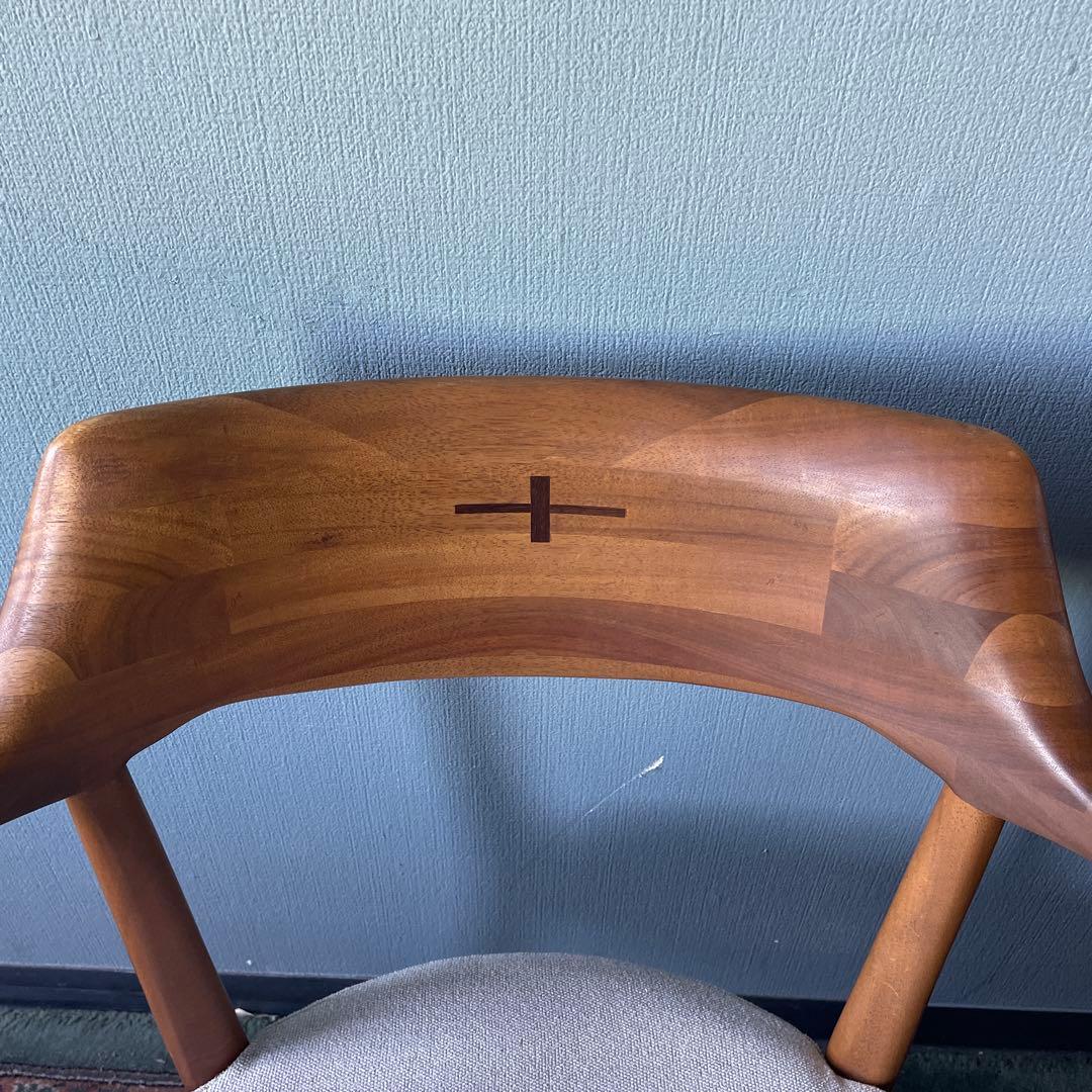 ②EDDA エッダ　ダイニングアームチェア　朝日木工加工　無垢材　1脚