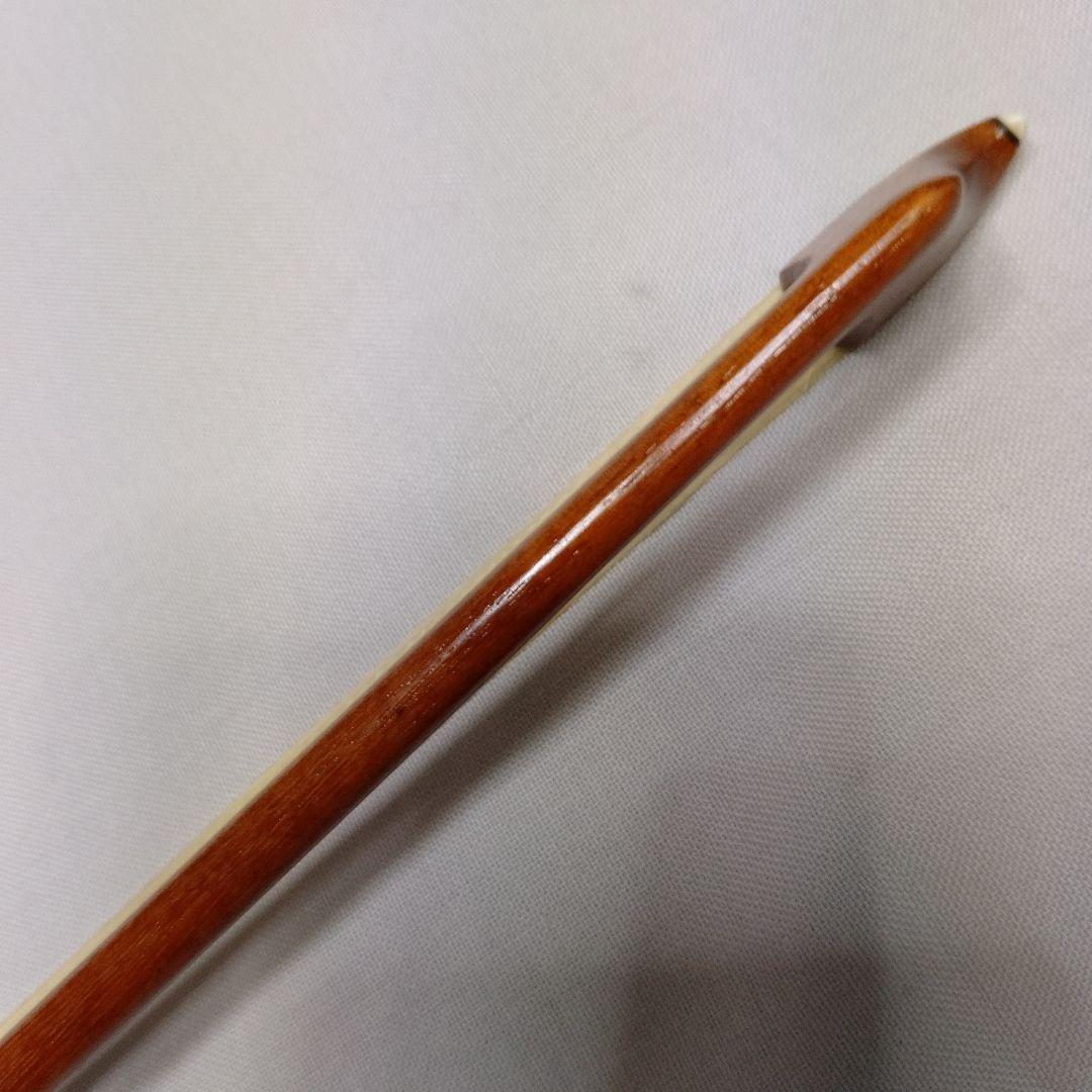 ♥️再値引しました♥️バイオリン4/4対応の新品杉藤の弓4/4です。