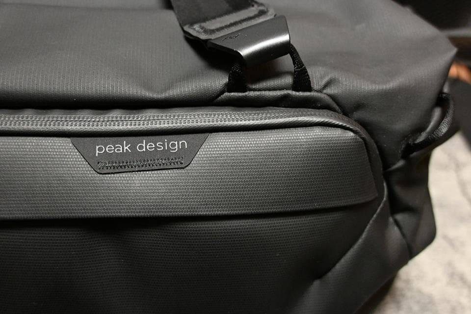 【美品】Peak Designトラベル ダッフル 35L ブラック