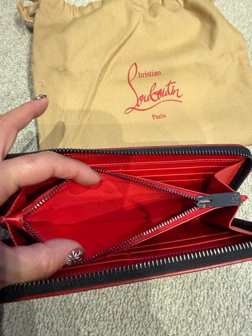 Christian Louboutin クリスチャンルブタン長財布 黒