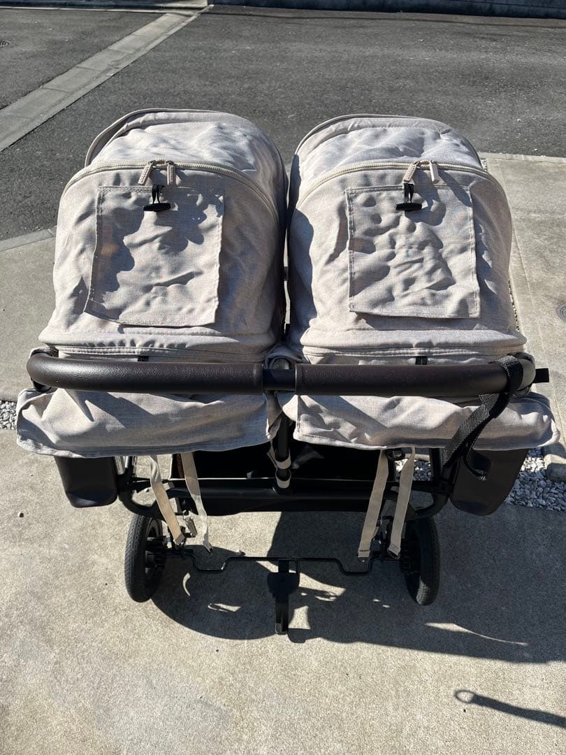 エアバギー　ココダブルEX フロムバース　アースサンド　双子