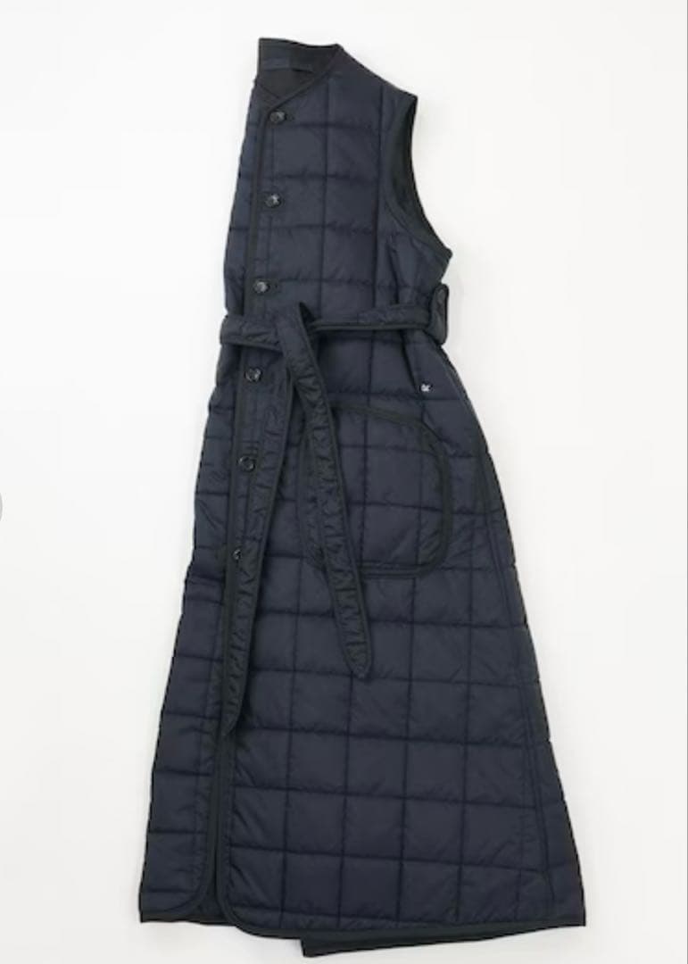 【45R】ナイロンのキルティングロングベスト