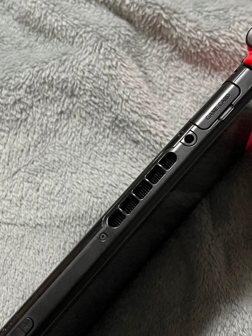 【ジャンク品】Nintendo Switch 本体 ＋ ジョイコングリップ